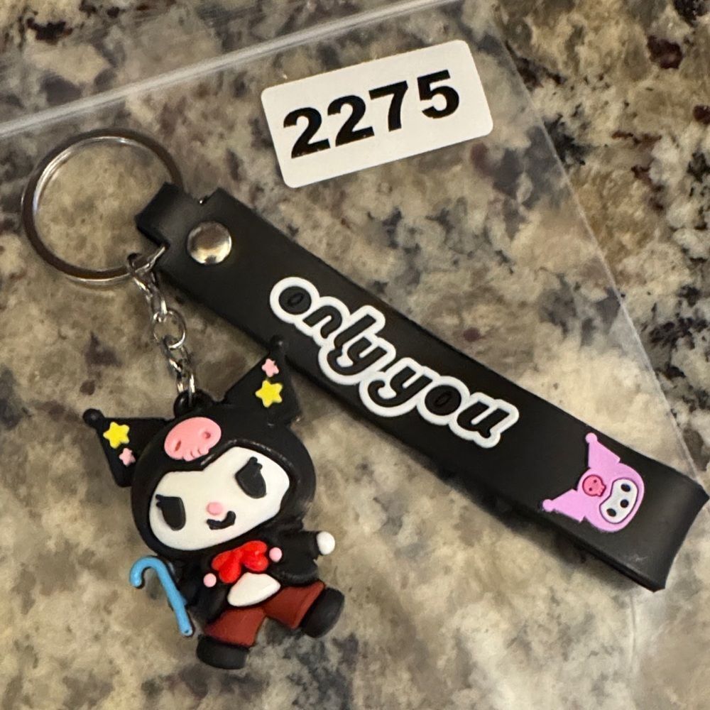 2275 Matthew Fun Item Kuromi Key Ring - Picture 1 of 2